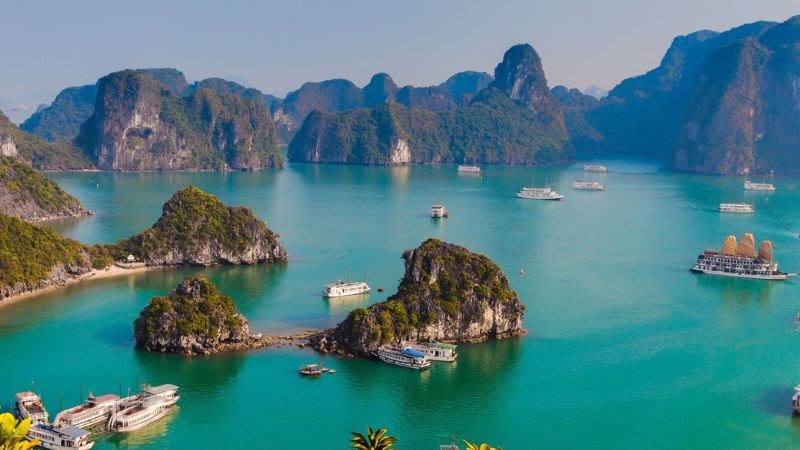 Viet Nam's traveling destinations - Ha Long Bay